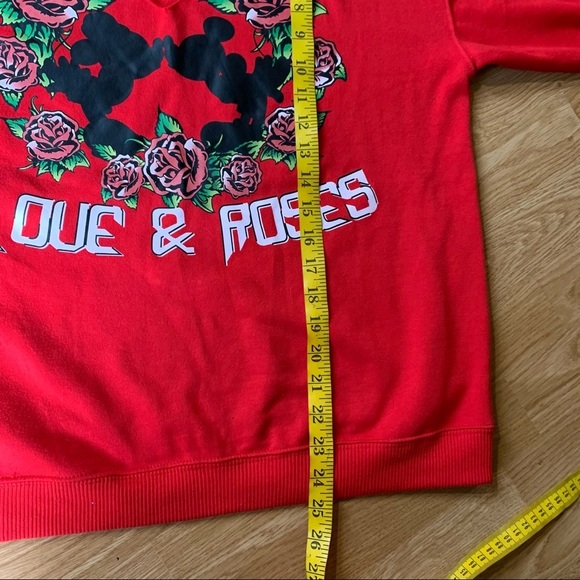 Disney Red Minnie Mouse top size M - Picture 4 of 6